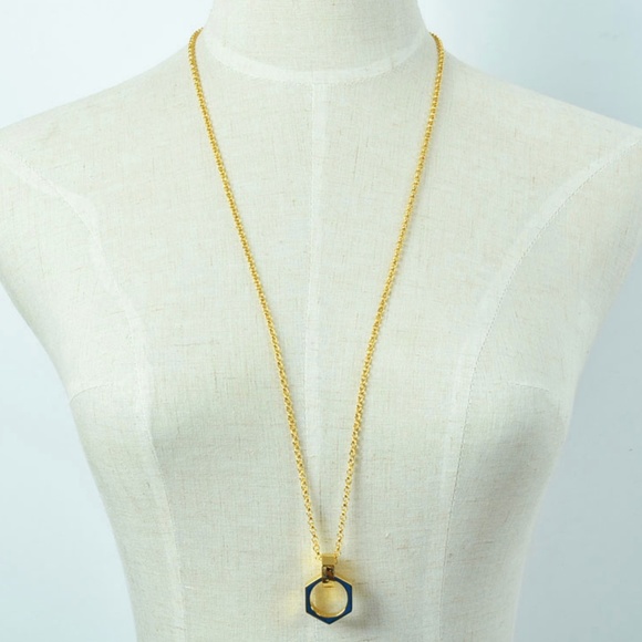 NEW India Hicks Hexagon House Pendant Necklace - Picture 8 of 8